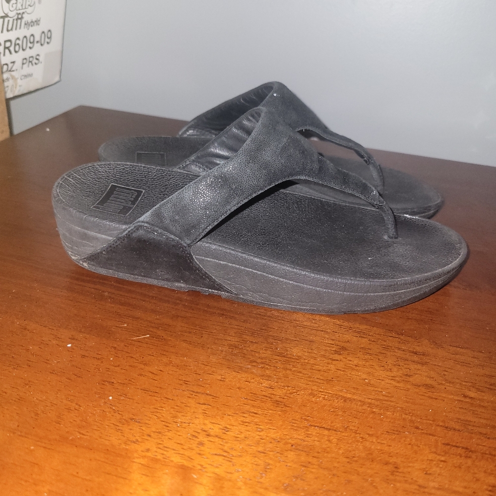 Fitflop Black Shimmy Thong Sandal Shoe Ladies size 7 C64-403